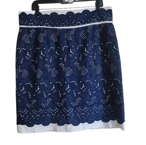 Antonio Melani Blue And White  Lace Skirt    Size 14